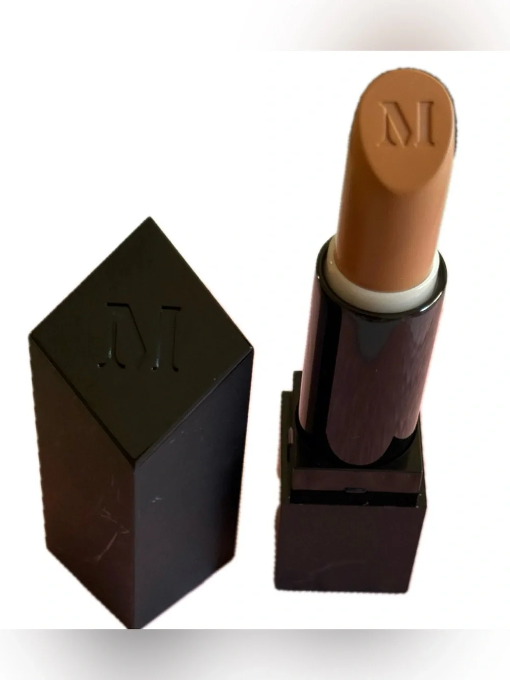 Morphe Boo Matte (Carmel Nude Mat Brown) Lipstick NEW